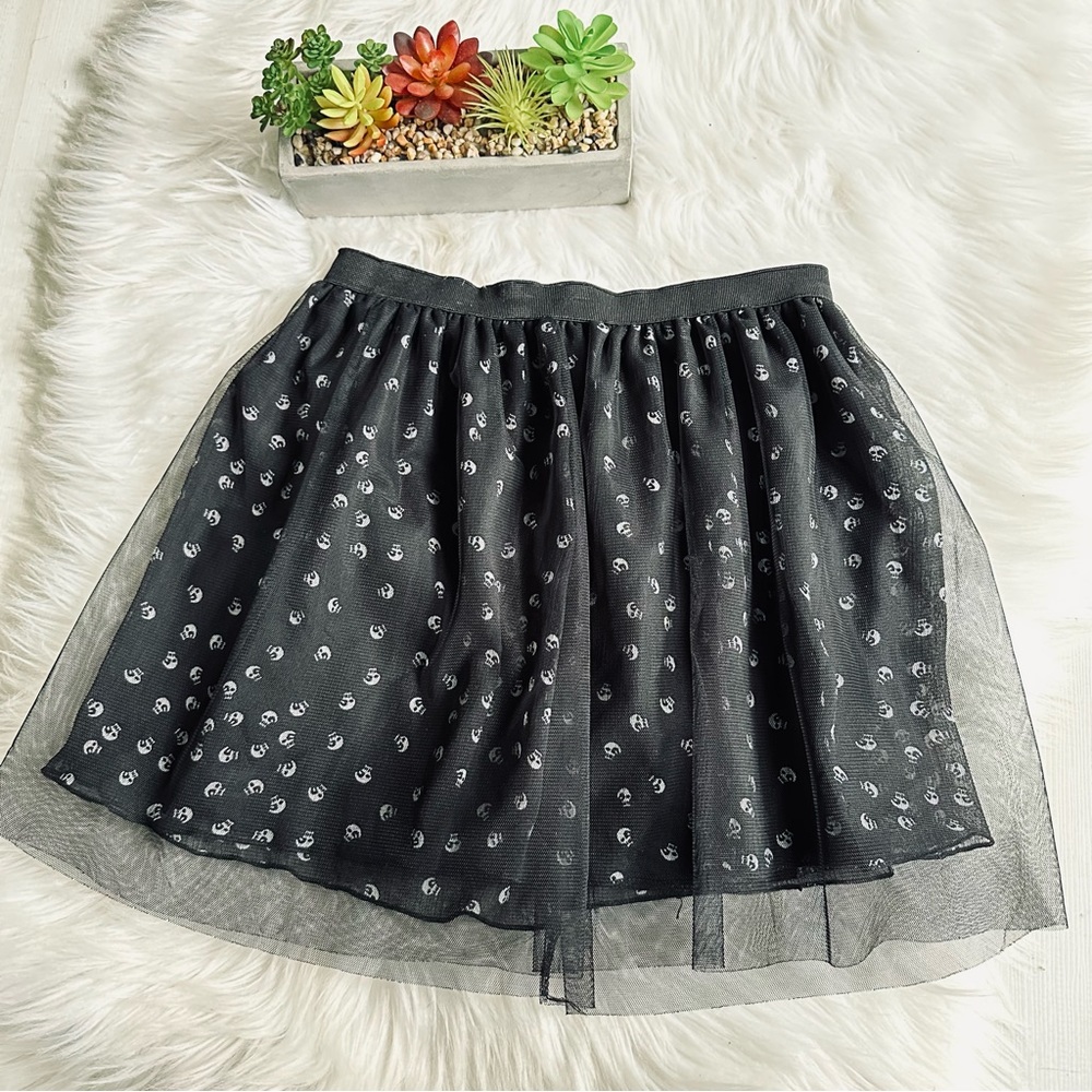 NWOT Buru Tulle Skulls Mini Skirt, Small